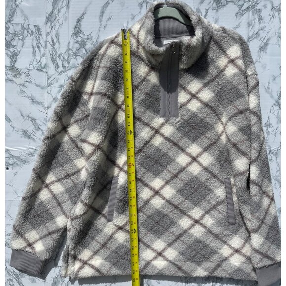 Maurices Womens XL Plaid Fleece Pullover Sweater Gray White Polyester QuarterZip - Picture 3 of 7